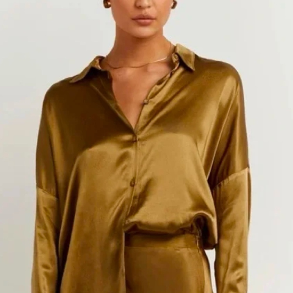 DISSH Simone Pearl Satin Shirt in Golden Olive Chartreuse Size 6 - Picture 3 of 16